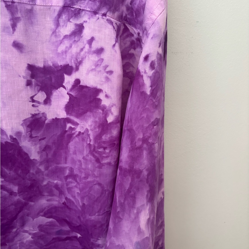 Kiwi Purple Casual Button Down Shirt with Tie-Dye Design - Picture 12 of 16